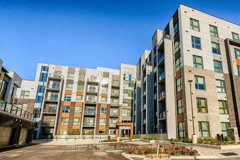 Photo 1 at 419 - 50 Kaitting Trail, GO Glenorchy, Oakville