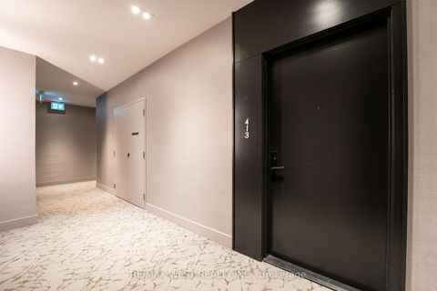 Photo 3 at 413 - 270 Dufferin Street, South Parkdale, Toronto