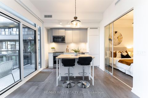 Photo 12 at 413 - 270 Dufferin Street, South Parkdale, Toronto