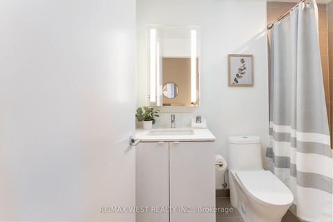 Photo 24 at 413 - 270 Dufferin Street, South Parkdale, Toronto