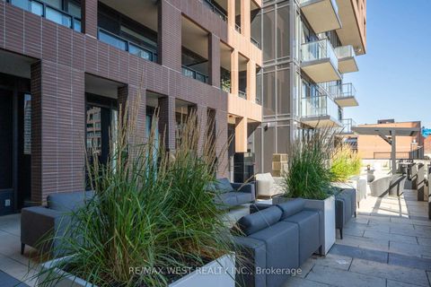 Photo 28 at 413 - 270 Dufferin Street, South Parkdale, Toronto