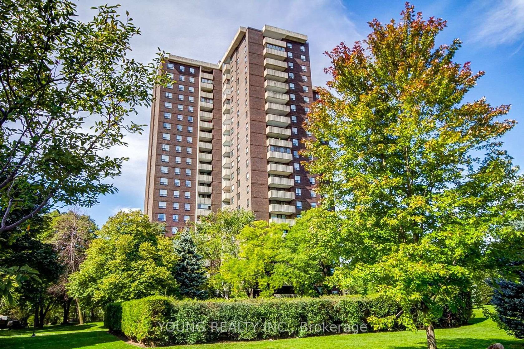 1707 - 5 Old Sheppard Avenue, Pleasant View, Toronto 