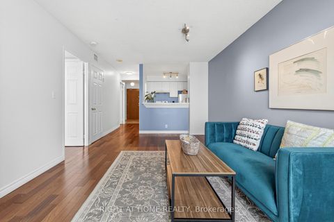 Photo 1 at 613 - 1 Lee Centre Drive, Woburn, Toronto