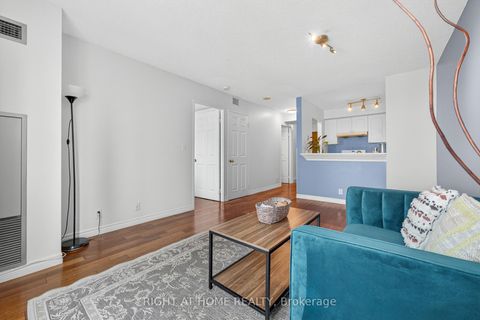 Photo 2 at 613 - 1 Lee Centre Drive, Woburn, Toronto