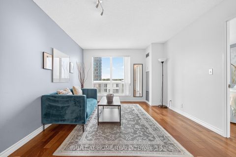 Photo 4 at 613 - 1 Lee Centre Drive, Woburn, Toronto