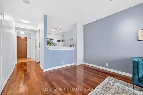 Photo 6 at 613 - 1 Lee Centre Drive, Woburn, Toronto