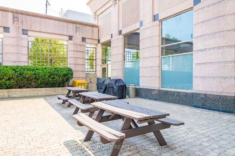 Photo 33 at 613 - 1 Lee Centre Drive, Woburn, Toronto
