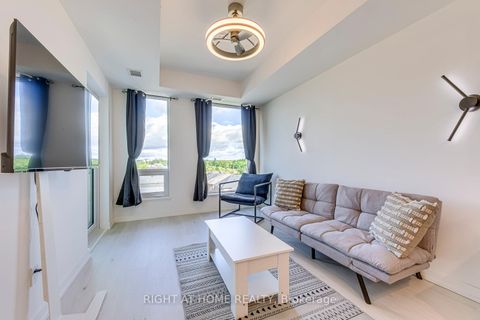 Photo 14 at 538 - 2501 Saw Whet Boulevard, GA Glen Abbey, Oakville