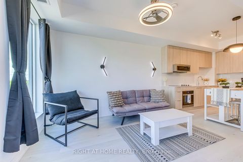 Photo 21 at 538 - 2501 Saw Whet Boulevard, GA Glen Abbey, Oakville