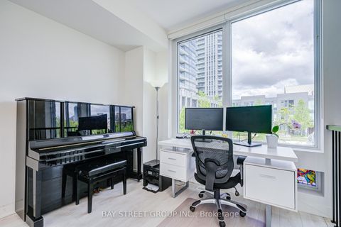 Photo 12 at 27 Sonic Way, Flemingdon Park, Toronto