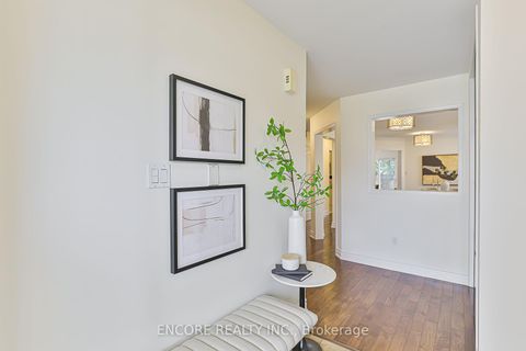 Photo 3 at 252 Forest Run Boulevard, Patterson, Vaughan