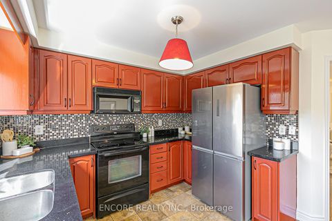Photo 18 at 252 Forest Run Boulevard, Patterson, Vaughan