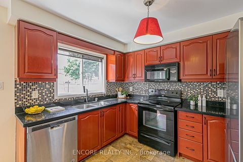 Photo 19 at 252 Forest Run Boulevard, Patterson, Vaughan
