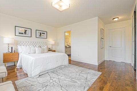 Photo 26 at 252 Forest Run Boulevard, Patterson, Vaughan