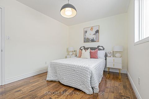 Photo 33 at 252 Forest Run Boulevard, Patterson, Vaughan