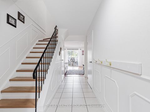 Photo 3 at 20 - 50 Bridletowne Circle, L'Amoreaux, Toronto
