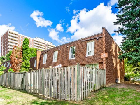 Photo 31 at 20 - 50 Bridletowne Circle, L'Amoreaux, Toronto