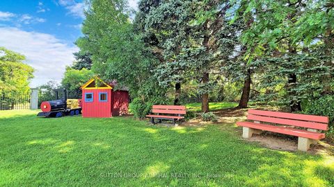Photo 31 at 410 - 175 Cedar Avenue, Harding, Richmond Hill