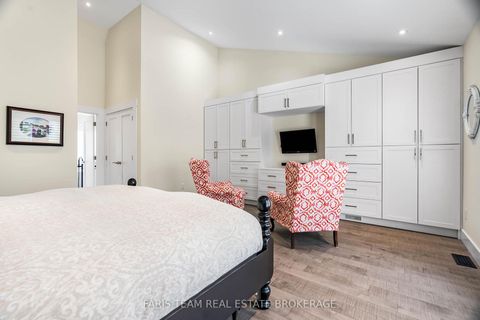 Photo 15 at 92 Nelson Street, Codrington, Barrie