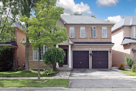 Photo 1 at 44 Skywood Drive, Jefferson, Richmond Hill