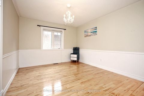 Photo 23 at 44 Skywood Drive, Jefferson, Richmond Hill