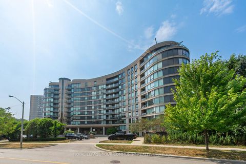 Photo 2 at 716 - 18 Valley Woods Road, Donalda, Toronto