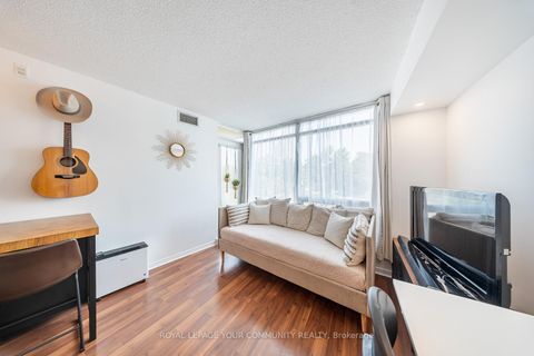 Photo 13 at 716 - 18 Valley Woods Road, Donalda, Toronto