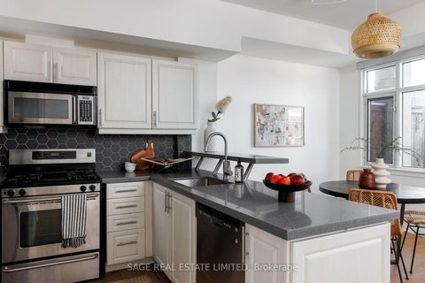 Photo 18 at 615 - 550 Front Street W, Waterfront Communities C1, Toronto