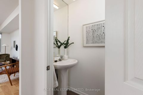 Photo 19 at 615 - 550 Front Street W, Waterfront Communities C1, Toronto