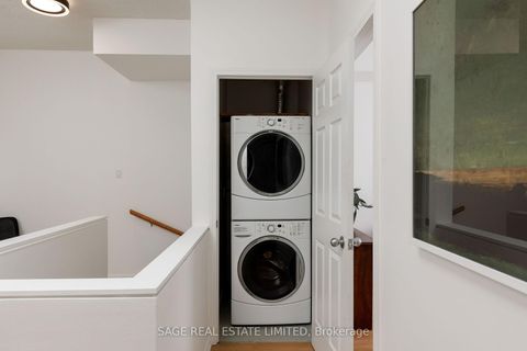 Photo 33 at 615 - 550 Front Street W, Waterfront Communities C1, Toronto