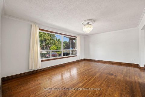 Photo 5 at 12 Eldorado Court, York University Heights, Toronto
