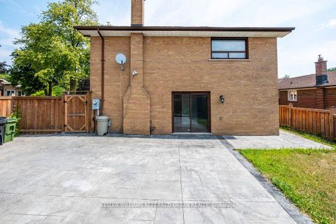Photo 39 at 12 Eldorado Court, York University Heights, Toronto