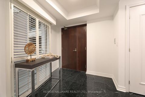 Photo 2 at 609 - 2727 Yonge Street, Lawrence Park South, Toronto