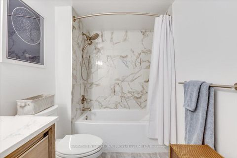 Photo 18 at 838 - 46 Western Battery Road, Niagara, Toronto