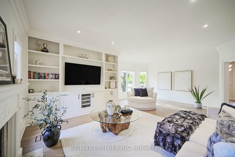 Photo 5 at 115 Southlawn Drive, Islington Woods, Vaughan