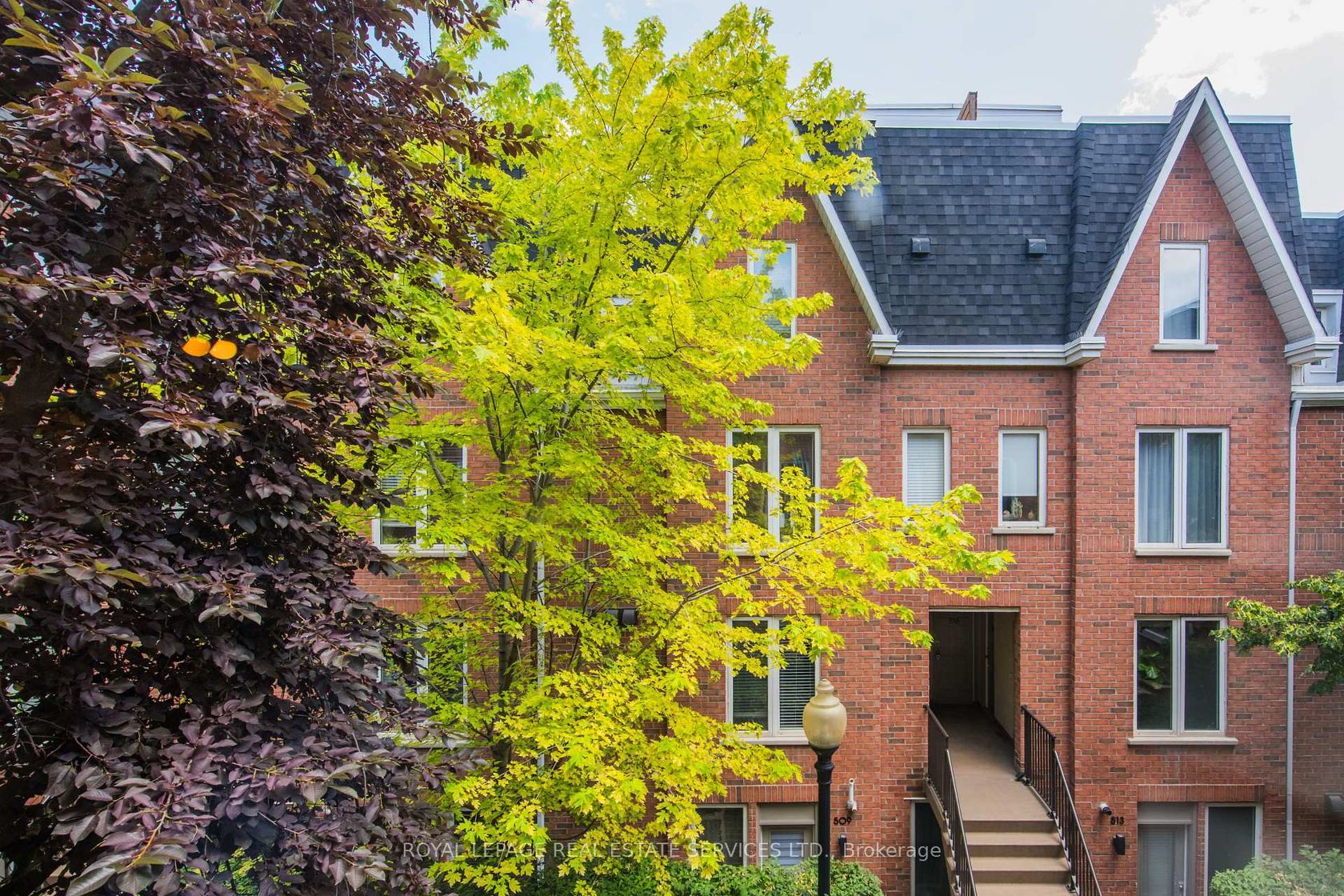 411 - 29 canniff Street, Niagara, Toronto 
