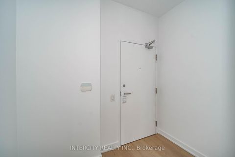 Photo 11 at 3002 - 29 Singer Court, Bayview Village, Toronto