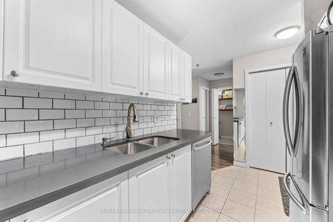 Photo 5 at 109 - 684 Warden Avenue, Birchmount, Toronto