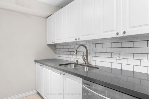 Photo 6 at 109 - 684 Warden Avenue, Birchmount, Toronto