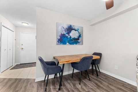 Photo 9 at 109 - 684 Warden Avenue, Birchmount, Toronto