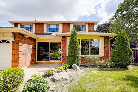 Photo 1 at 61 Ellenhall Square, Steeles, Toronto