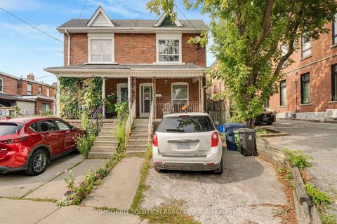 Photo 2 at 2 Rockwell Avenue, Pellam Park, Toronto