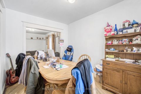 Photo 8 at 2 Rockwell Avenue, Pellam Park, Toronto