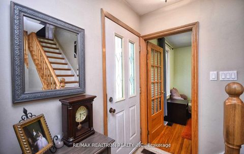 Photo 8 at 74 Goulding Avenue, Newtonbrook West, Toronto