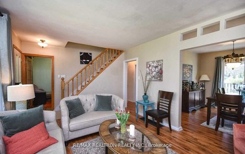 Photo 13 at 74 Goulding Avenue, Newtonbrook West, Toronto