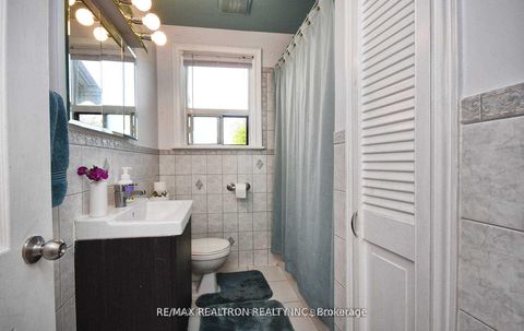 Photo 18 at 74 Goulding Avenue, Newtonbrook West, Toronto