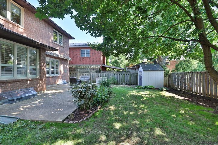 Photo 48 at 542 Hambling Court, Roseland, Burlington