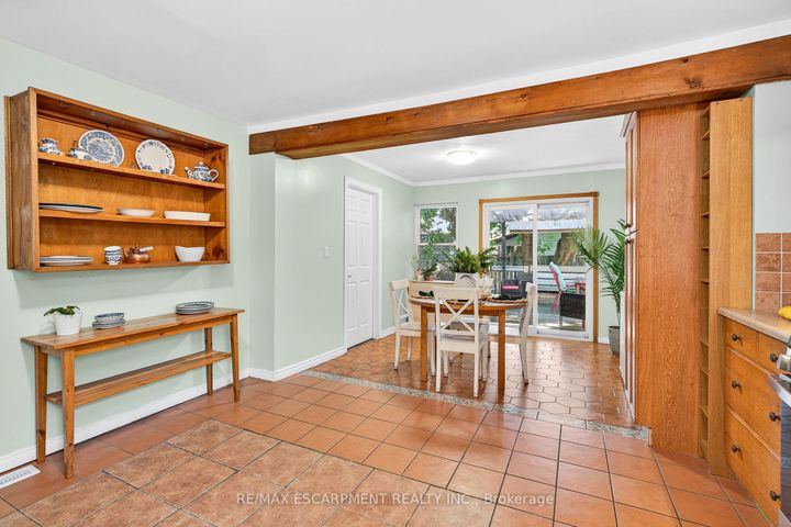 Photo 12 at 146 Normanhurst Avenue W, Normanhurst, Hamilton