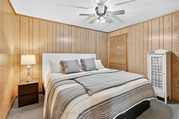 Photo 16 at 146 Normanhurst Avenue W, Normanhurst, Hamilton