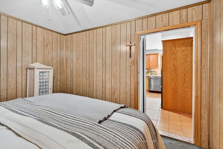 Photo 17 at 146 Normanhurst Avenue W, Normanhurst, Hamilton